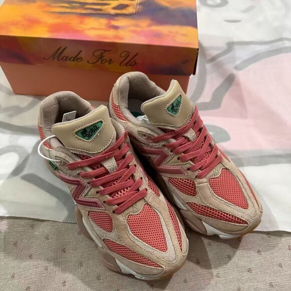 New Balance 9060 Series Co-Branded Retro Sneakers Pink - Picture 2 of 6